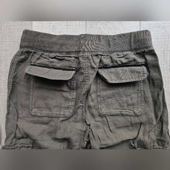 Aritzia Joggers - Picture 4 of 9